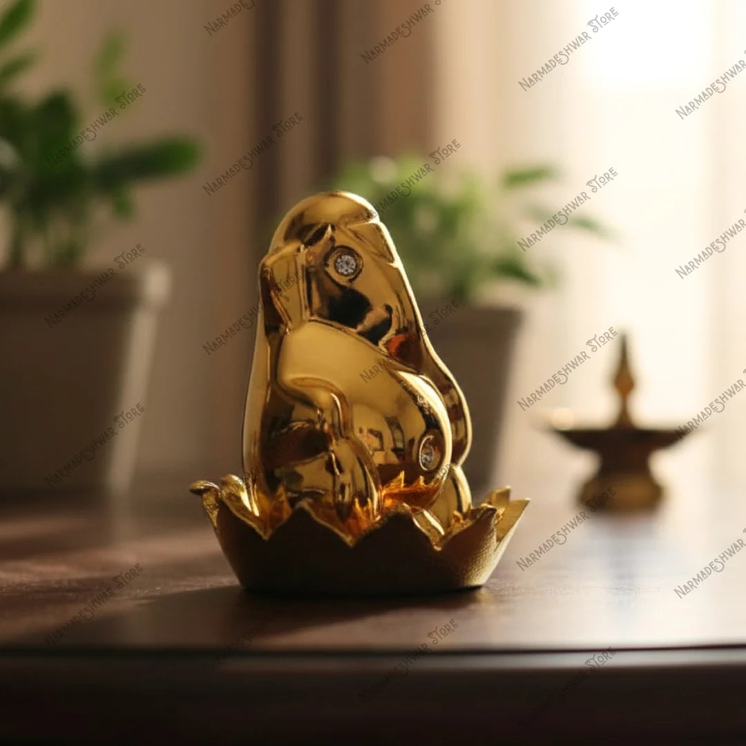 गोल्डन गणेश मूर्ति | बुद्धि, समृद्धि और शुभता का प्रतीक