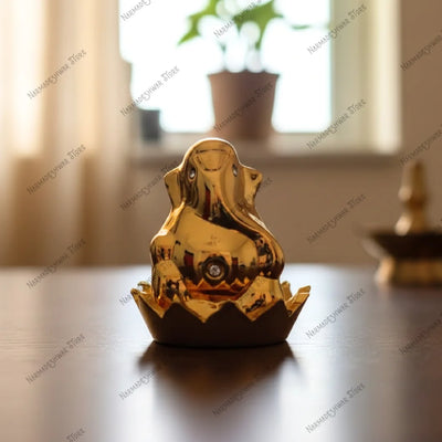 गोल्डन गणेश मूर्ति | बुद्धि, समृद्धि और शुभता का प्रतीक