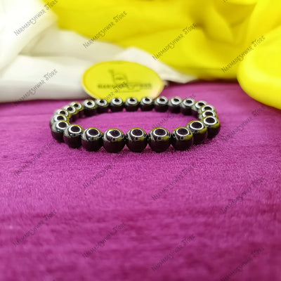 Hematite Bracelet, Naam Se Abhimantrit Bracelet, Dr Prabhat Jain Recommended Bracelet, Narmadeshwar Store Hematite, Protection Bracelet, Grounding Bracelet, Mind Clarity Stone, Anxiety Bracelet, Stress Relief Bracelet, Root Chakra Bracelet, Negative Energy Protection Bracelet, Hematite Crystal Bracelet, Aura Shield Bracelet, Meditation Bracelet, Focus Bracelet
