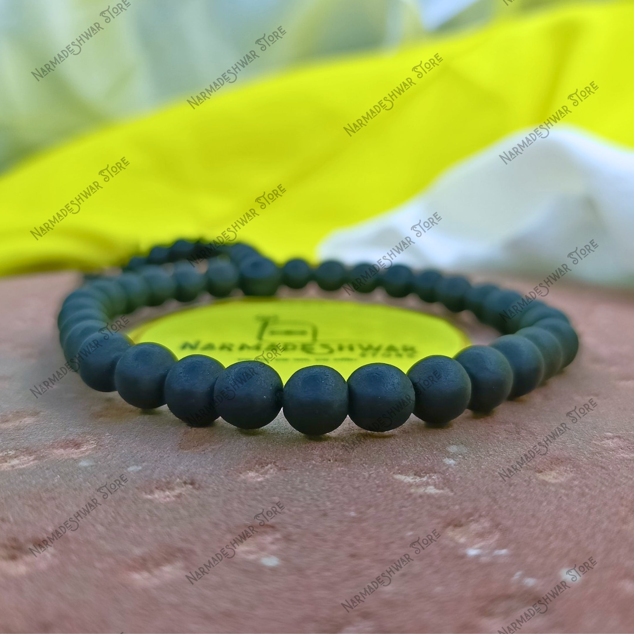 Karungali aura cleansing bracelet by Narmadeshwar Store